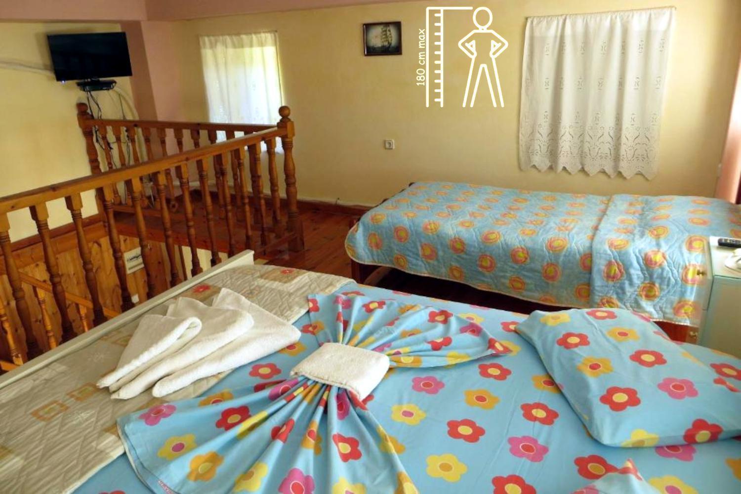 Tsorni Hill Cottage เลโฟกาสโตร ภายนอก รูปภาพ