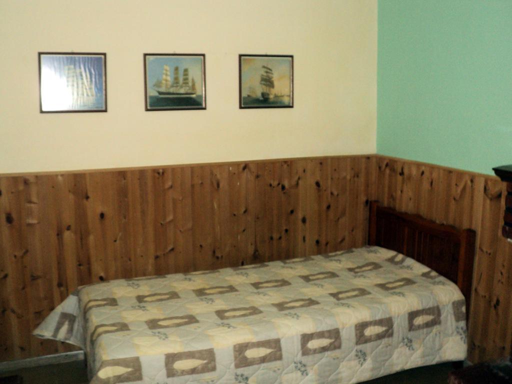 Tsorni Hill Cottage เลโฟกาสโตร ภายนอก รูปภาพ
